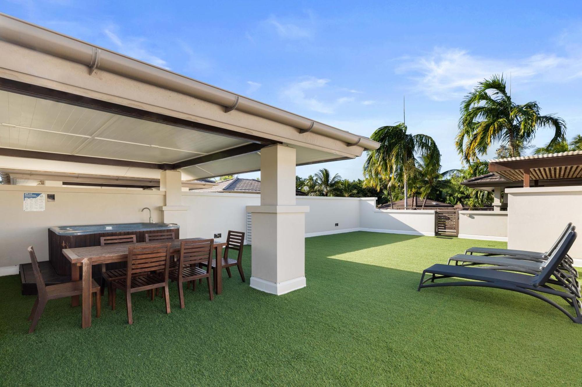 Temple Resort & Spa Port Douglas Exterior photo